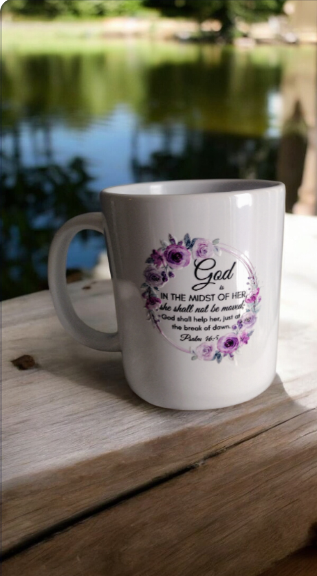 Coffee mug with a Bible quote and flower details 💐