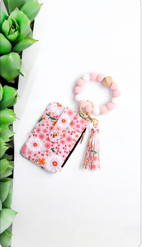 Llaveros en Forma de Pulsera rosada y Porta Tarjeta 🌸