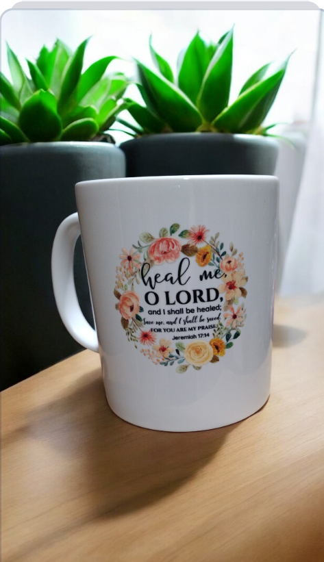 Taza para café con cita Biblica y detalles florales 🌸